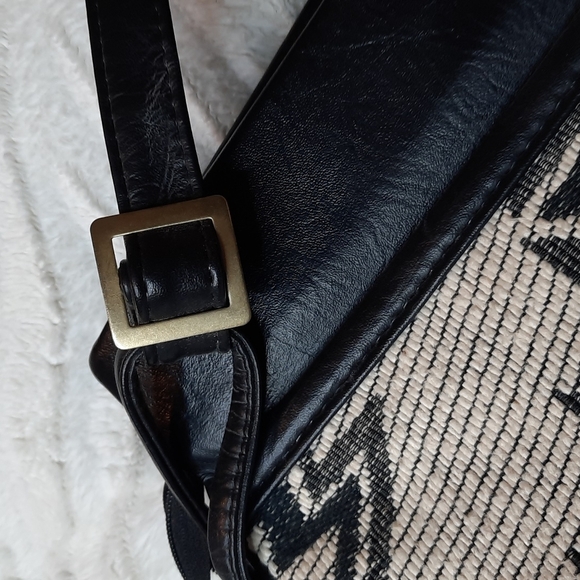 90's black with tribal print purse in tan & black - Picture 6 of 6